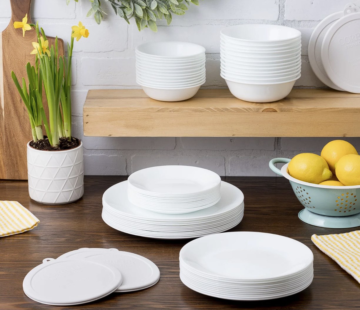 Corelle Vitrelle Plates