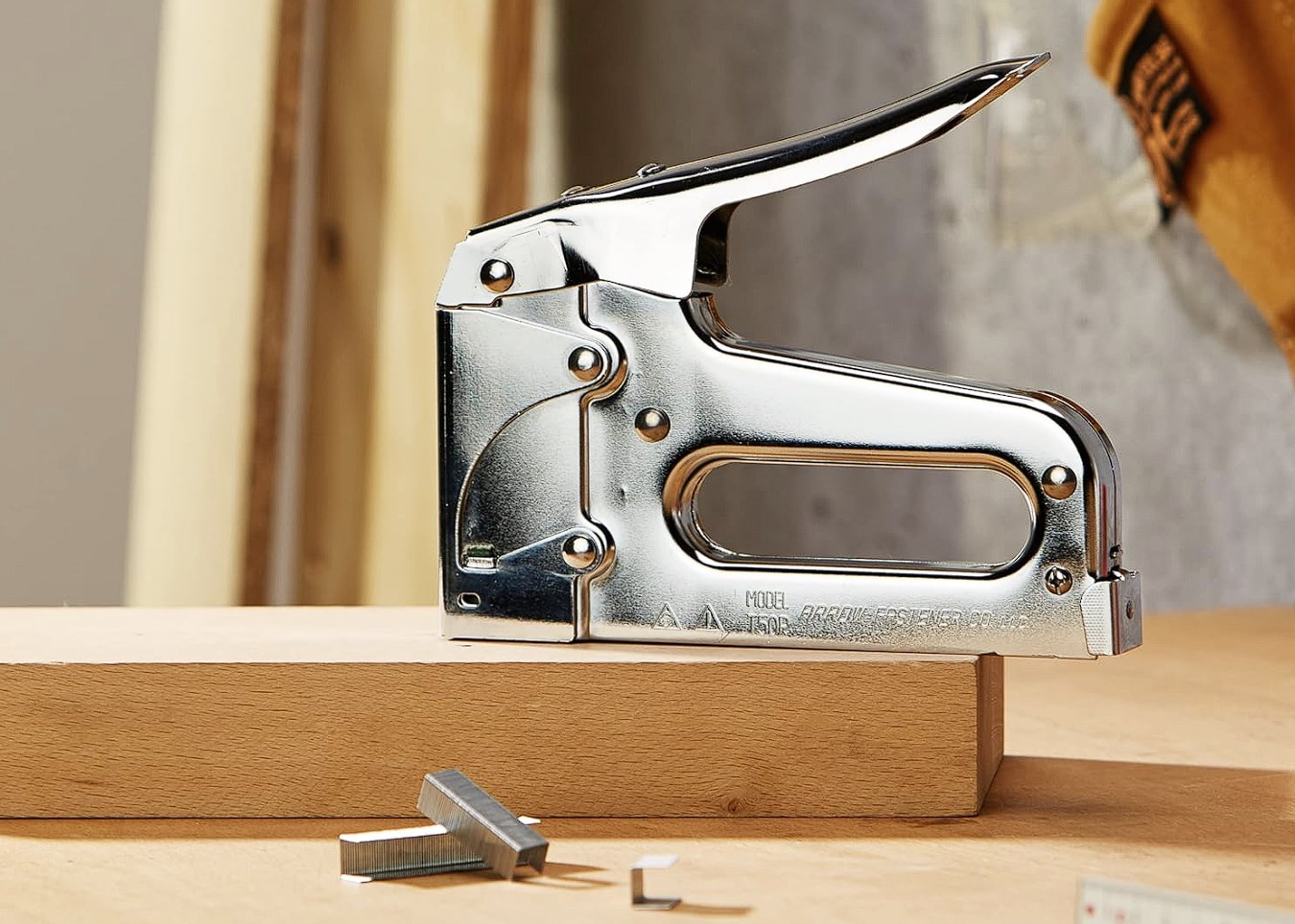 Arrow T50 Heavy Duty Manual Staple Gun