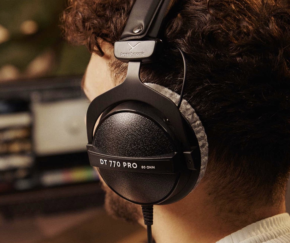 Beyerdynamic DT 770 Pro 80 OHM Headphones