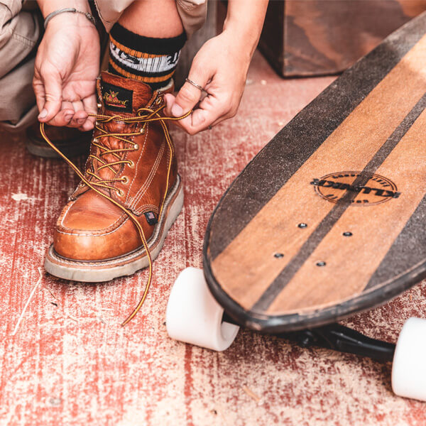 Thorogood American Heritage 6â Steel Toe Work Boots