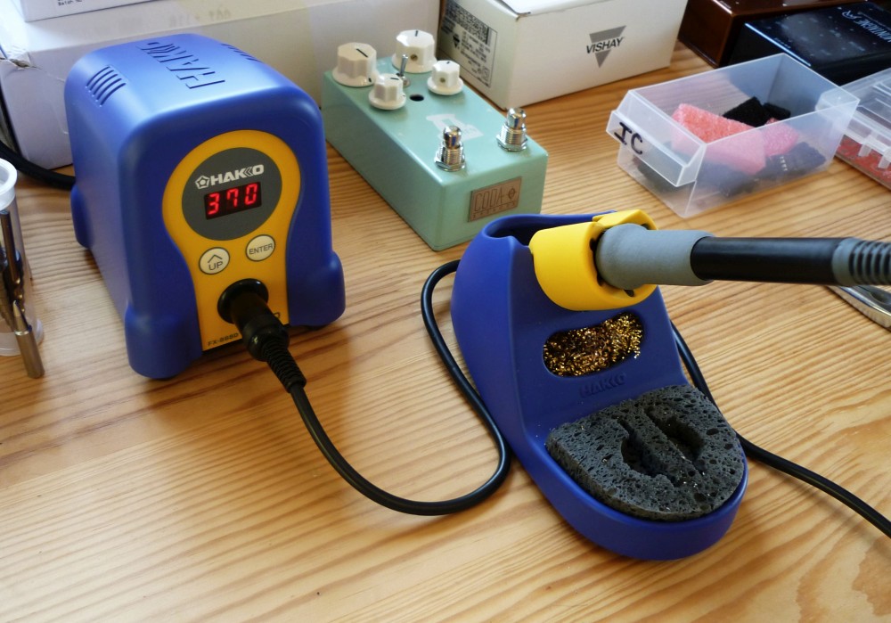 Hakko FX888D-23BY Soldering Iron