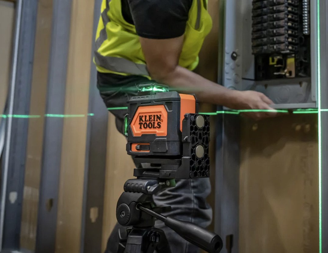 Klein Tools 93PLL Self-Leveling Laser Level 360 Degrees